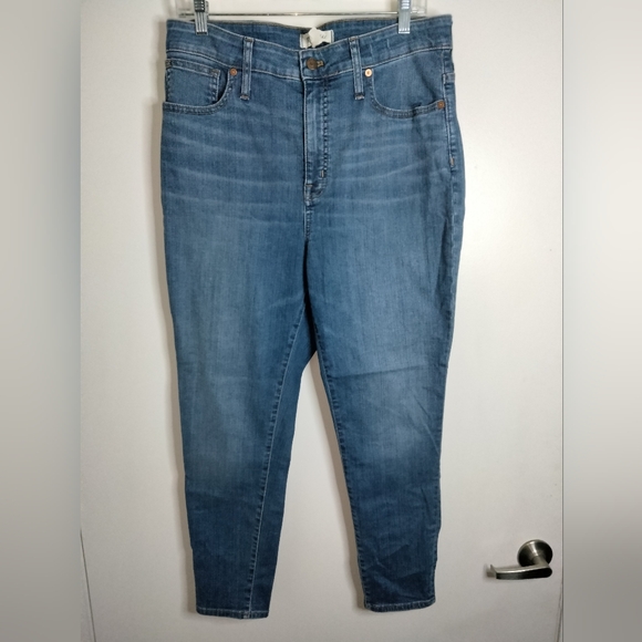 Madewell (Size 32) Medium Wash Classic Blue Curvy High Rise Skinny Crop Jeans - Picture 11 of 14